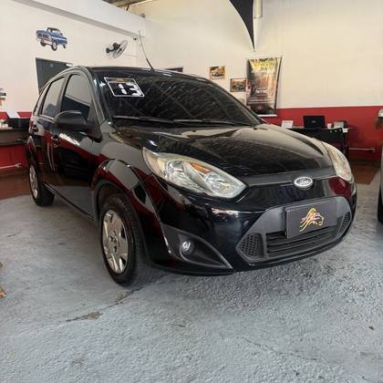 FORD FIESTA 1.6 ROCAM HATCH 8V FLEX 4P MANUAL